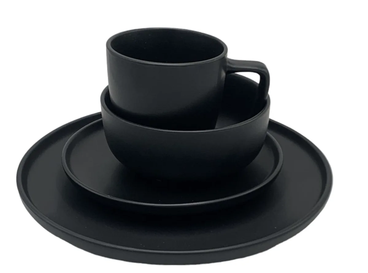 Dinner Set 16 Piece Lipped Stoneware - Black - Dinner Set 16 Piece Lipped Stoneware (New, dusty from storage)