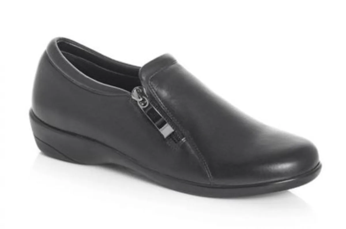 Green Cross women Flat Zip-Up Walker - UK 7 (New)